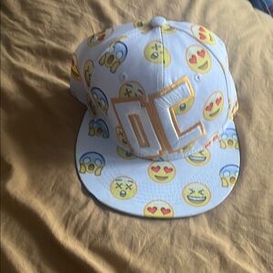 Emoji Patterned DC Cap